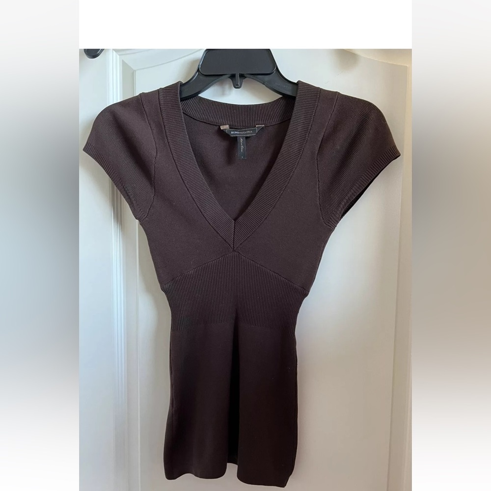bcbg max azria short Sleeve Knit sweater Top& skirt brown size Small.